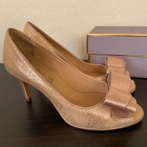 Hills Antonio Melani size 8